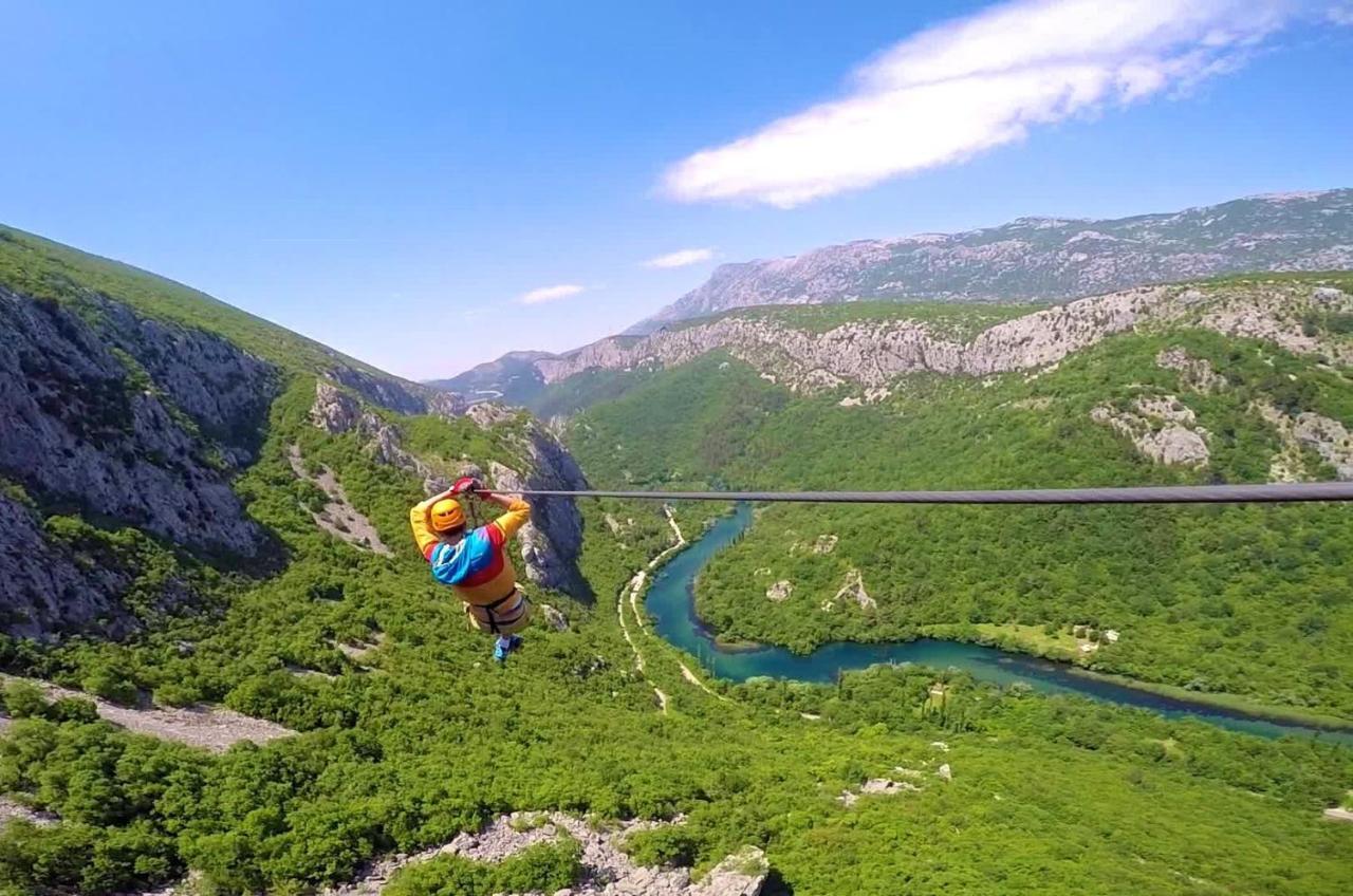 Beach Resort Mala Luka Omiš Dış mekan fotoğraf